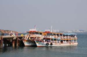 Pattaya-Koh_Larn_ferries